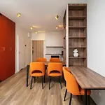 아파트 Amber & Wood 5 Min To Old Town Parking River View & Balcony By Uniquerent