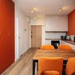 아파트 Amber & Wood 5 Min To Old Town Parking River View & Balcony By Uniquerent *