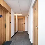 Amber & Wood 5 Min To Old Town Parking River View & Balcony By Uniquerent 브로츠와프