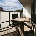 아파트 Amber & Wood 5 Min To Old Town Parking River View & Balcony By Uniquerent 브로츠와프