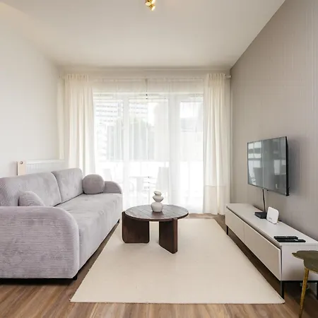 아파트 Amber & Wood 5 Min To Old Town Parking River View & Balcony By Uniquerent