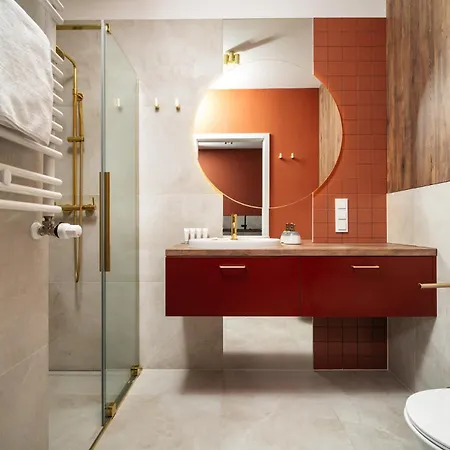 Amber & Wood 5 Min To Old Town Parking River View & Balcony By Uniquerent 아파트 브로츠와프