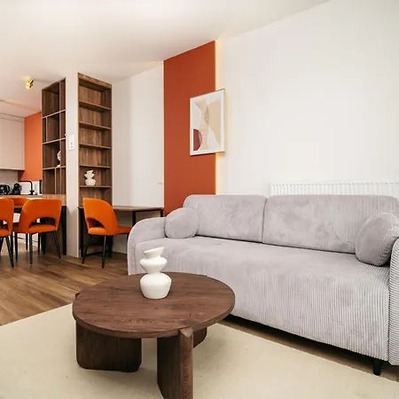 Amber & Wood 5 Min To Old Town Parking River View & Balcony By Uniquerent 아파트 브로츠와프