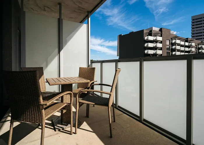 アパート Amber & Wood Harmony By Uniquerent *