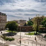Amber & Wood 5 Min To Old Town Parking River View & Balcony By Uniquerent *