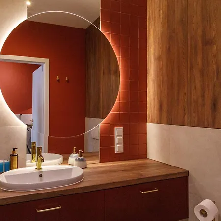 Apartment Quorum By Uniquerent *