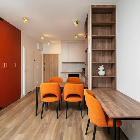 Appartement Amber & Wood 5 Min To Old Town Parking River View & Balcony By Uniquerent