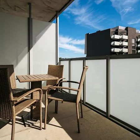 Appartement Amber & Wood 5 Min To Old Town Parking River View & Balcony By Uniquerent *