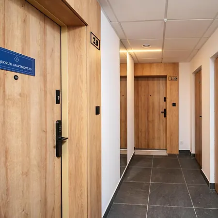 Amber & Wood 5 Min To Old Town Parking River View & Balcony By Uniquerent Appartement