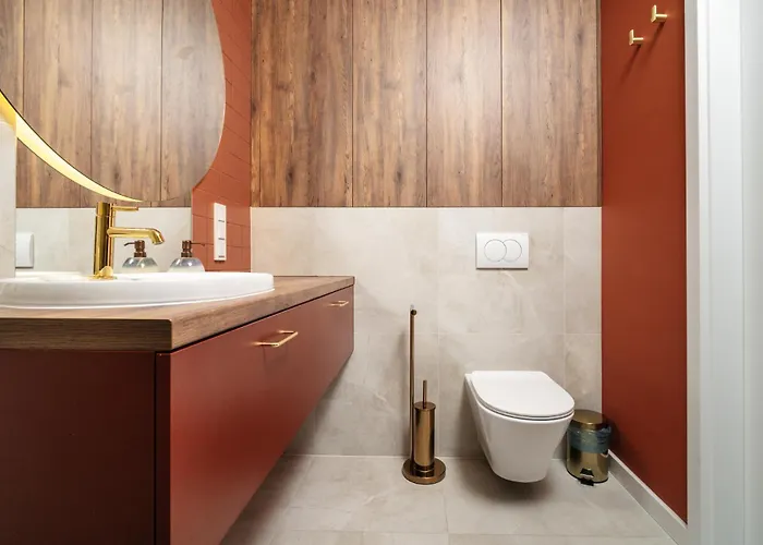 Amber & Wood Harmony By Uniquerent